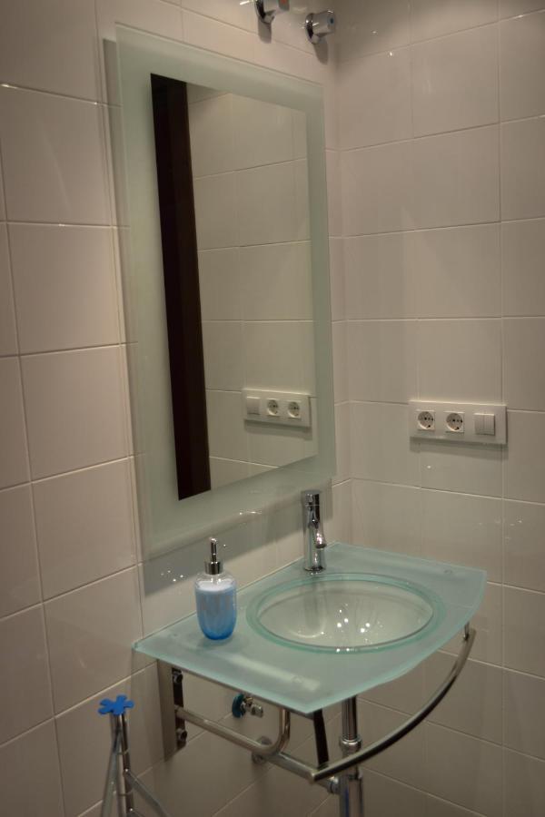 Apartamento Acueducto, Tres Dormitorios Y Parking Gratis Mérida Exteriör bild