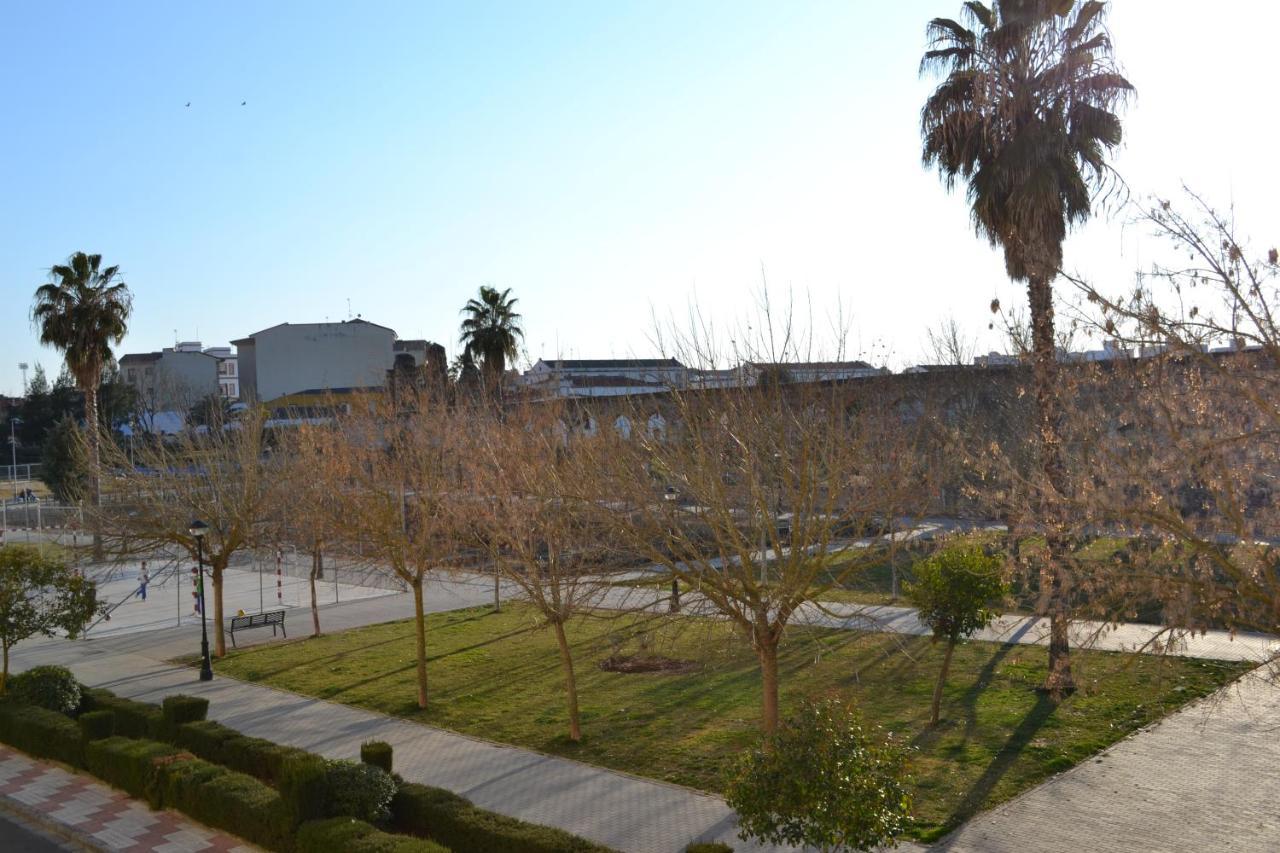 Apartamento Acueducto, Tres Dormitorios Y Parking Gratis Mérida Exteriör bild