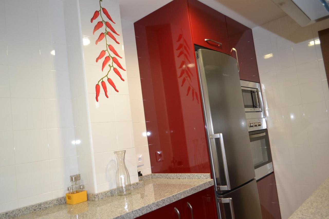 Apartamento Acueducto, Tres Dormitorios Y Parking Gratis Mérida Exteriör bild