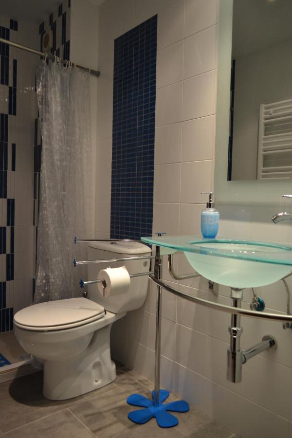 Apartamento Acueducto, Tres Dormitorios Y Parking Gratis Mérida Exteriör bild